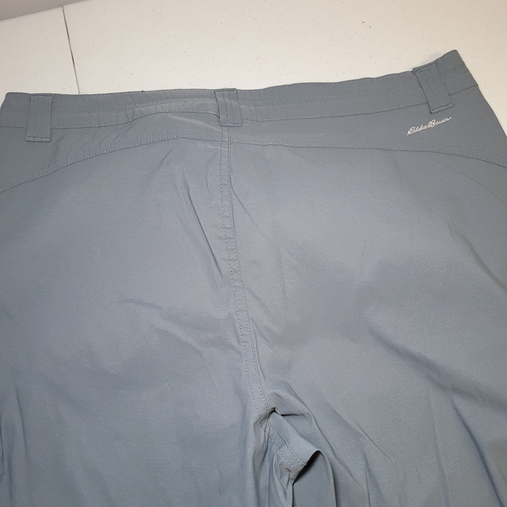 Eddie Bauer Womens Size 14 Baby Blue Capri Pants Hiking Outdoor Lightweight - Picture 5 of 5